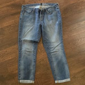 Gap boyfriend fit capris size 10/30